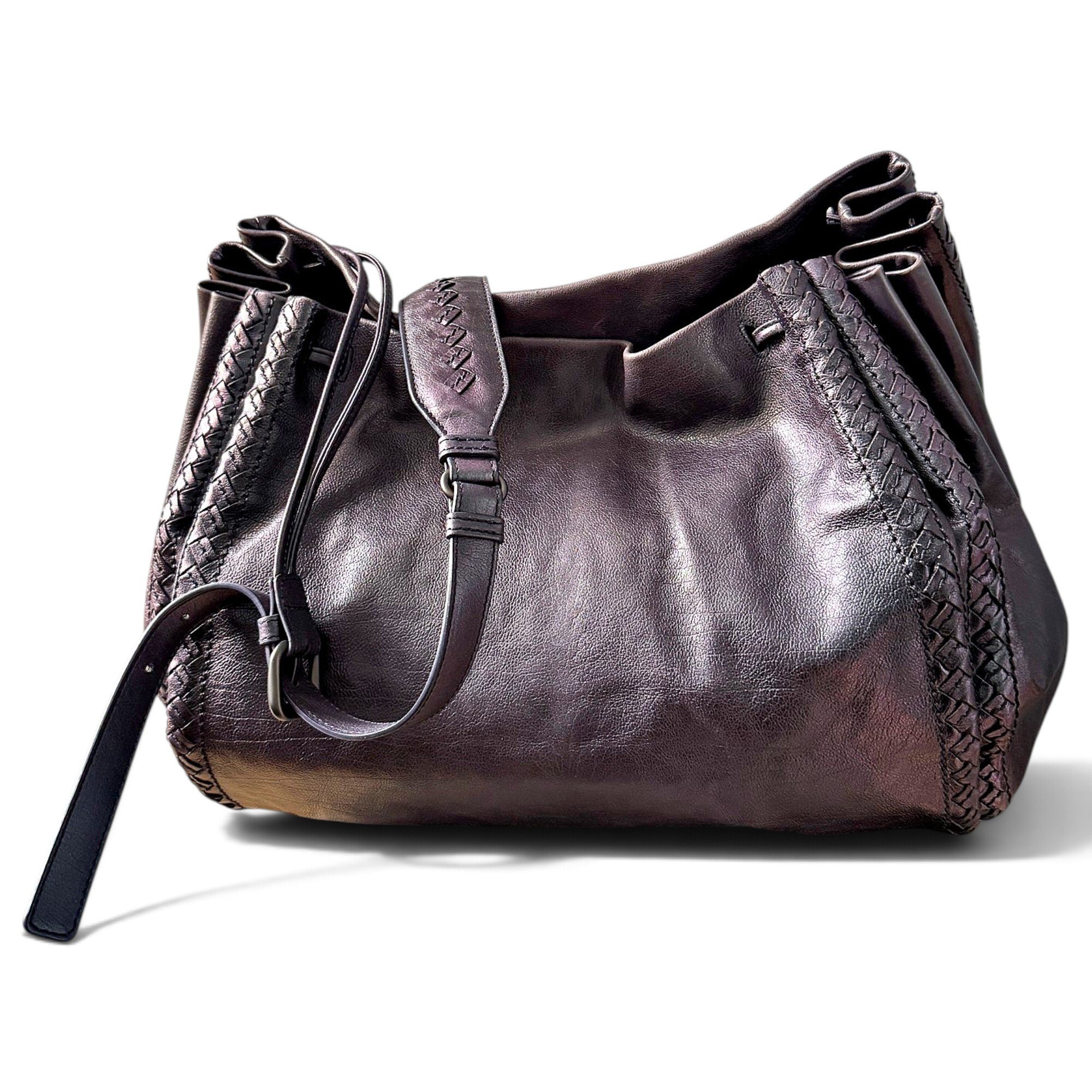 Leather handbag
