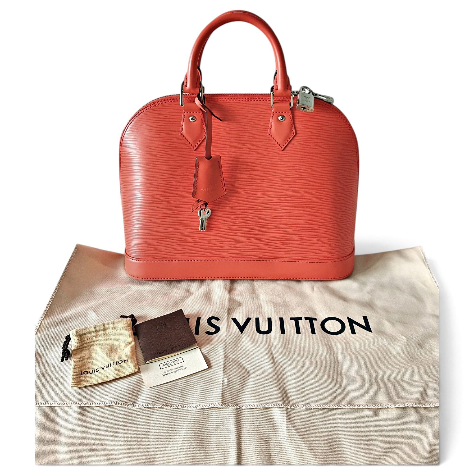 Alma leather handbag