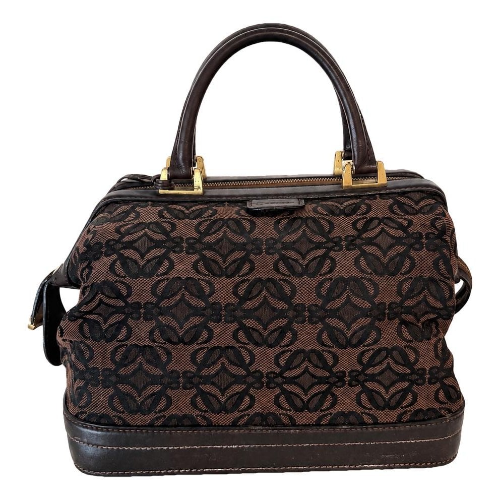 Leather bowling bag