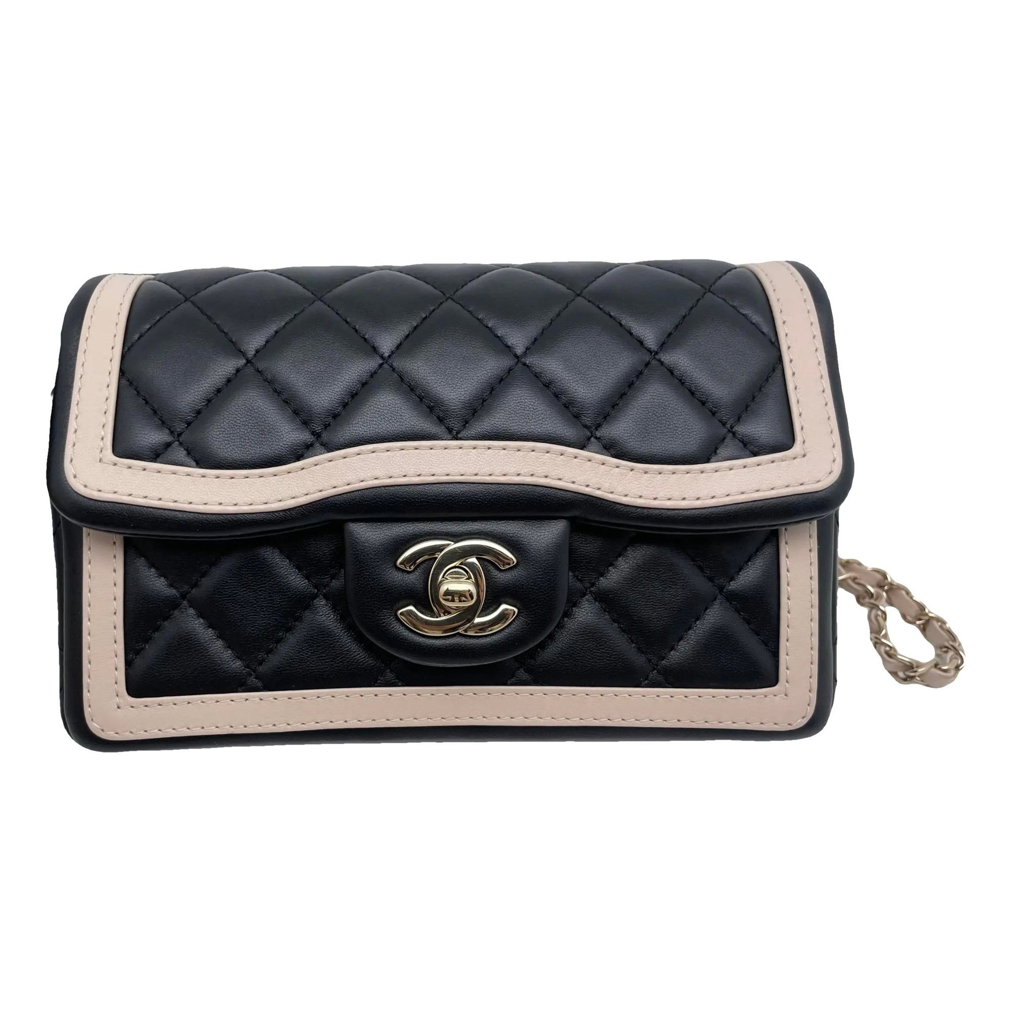 Timeless/Classique leather crossbody bag