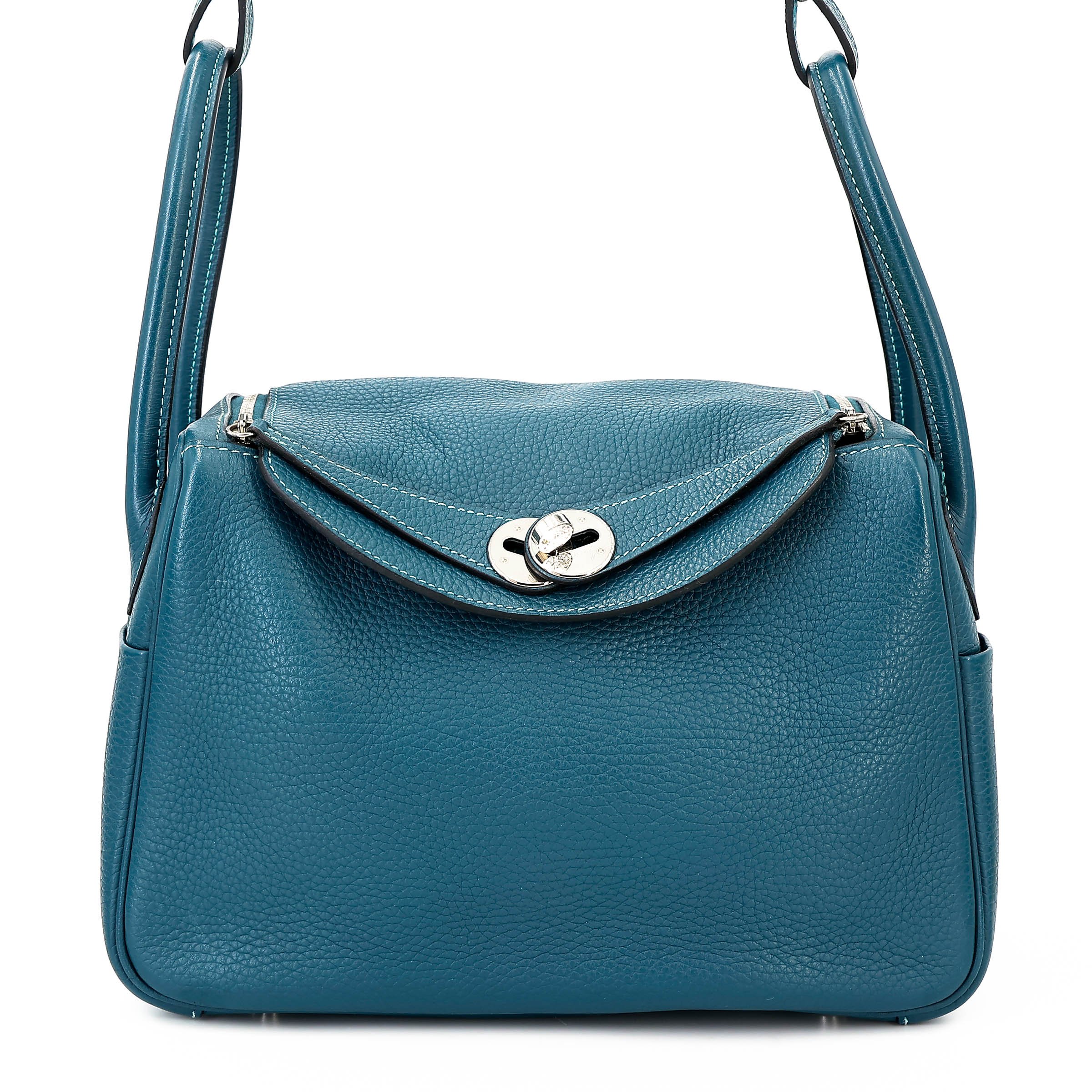 Very Good ( Rank A) HERMÈS Lindy 26 Colvert (1P) Turquoise (7B) Clemence Palladium hardware Square R (2014)
