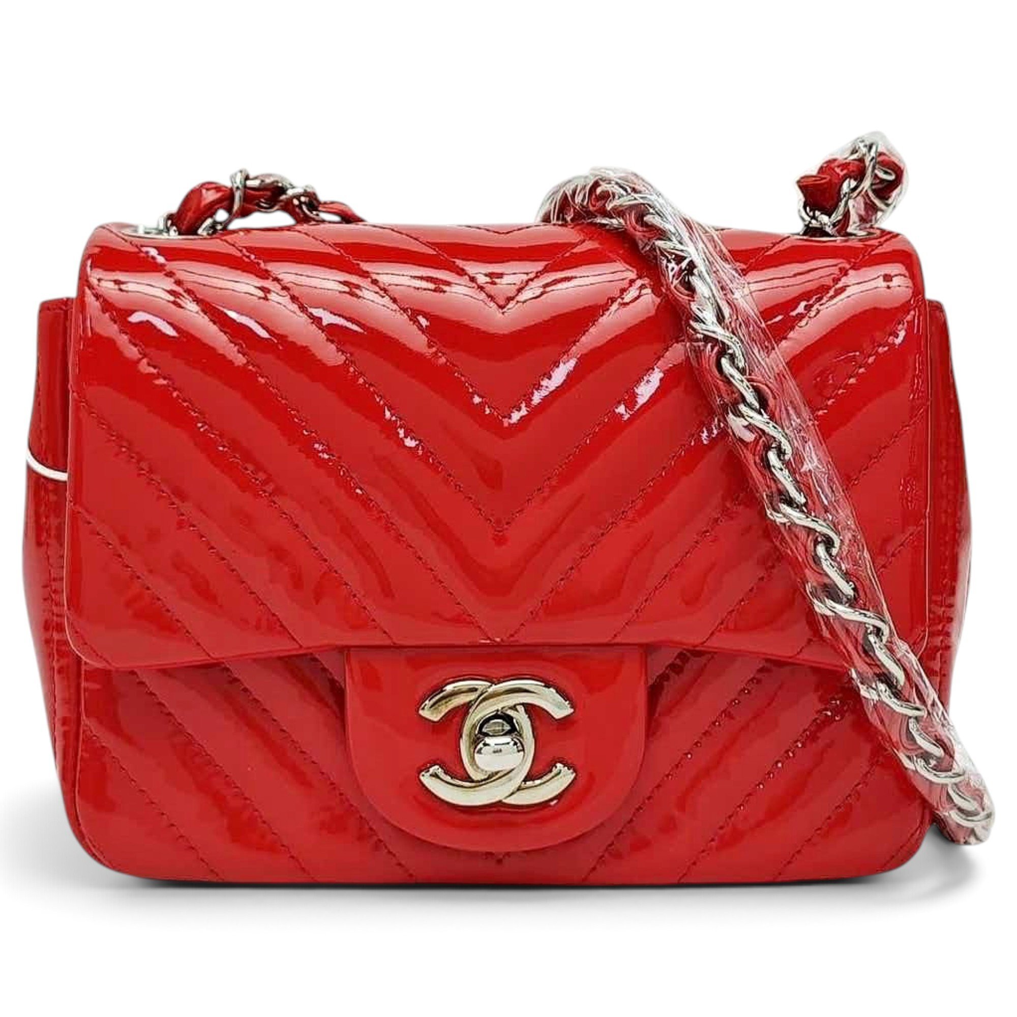 Timeless/Classique patent leather crossbody bag