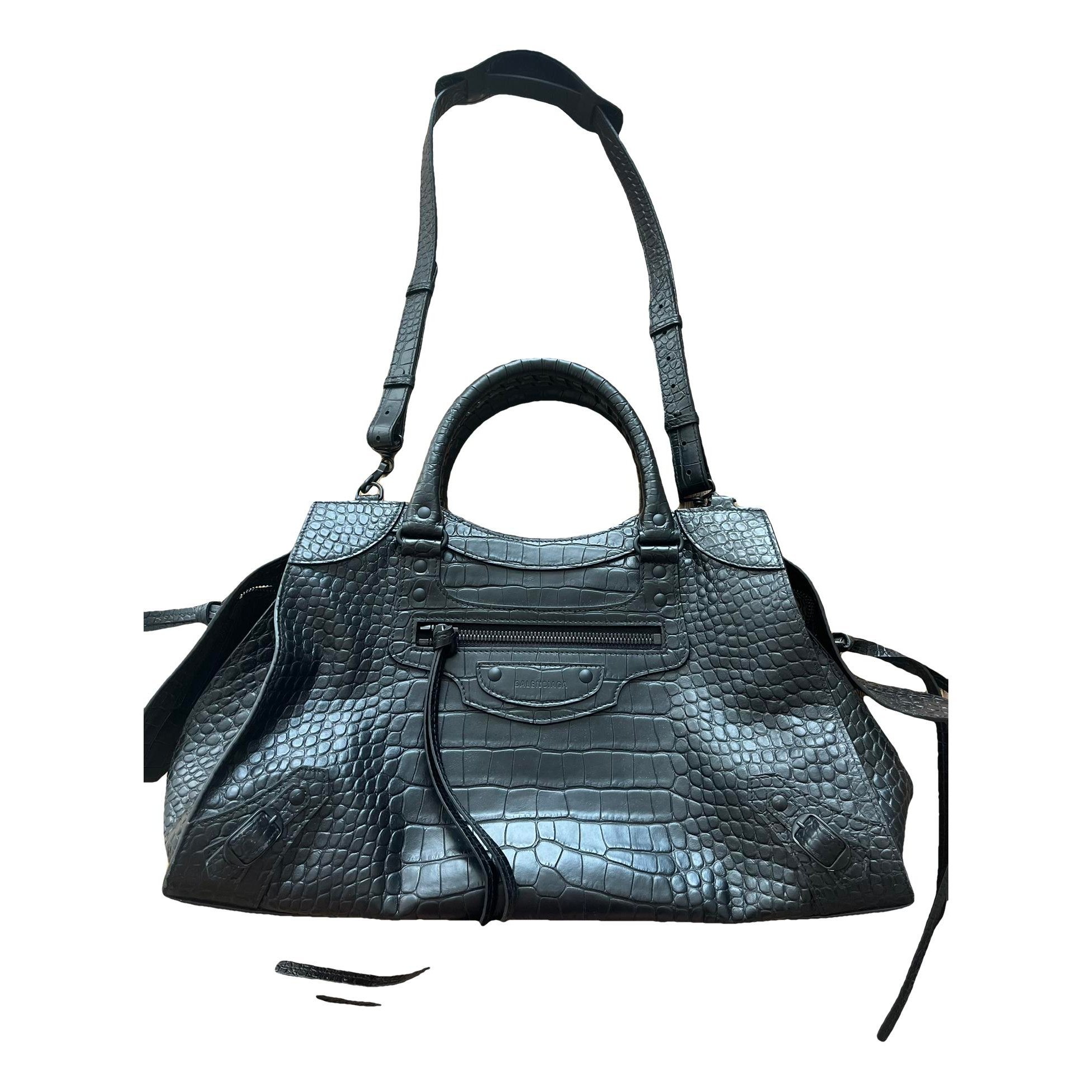 City leather handbag