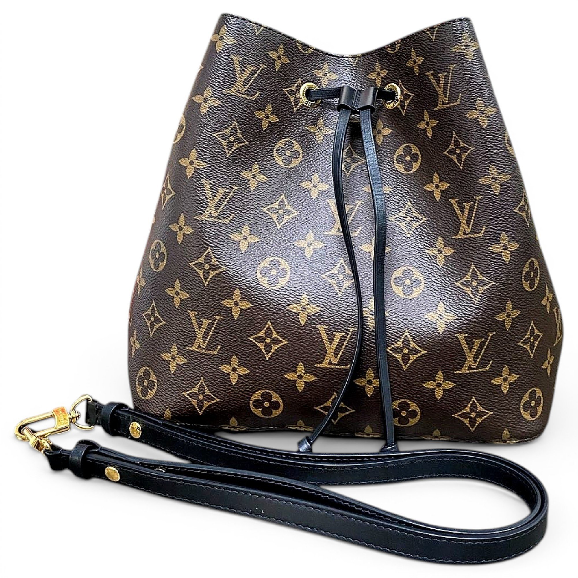 NéoNoé leather handbag