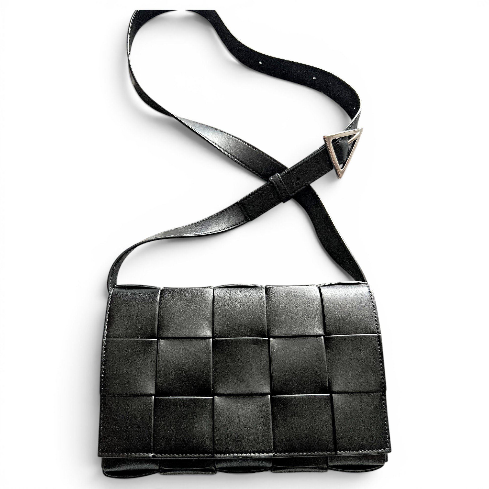 Cassette leather crossbody bag