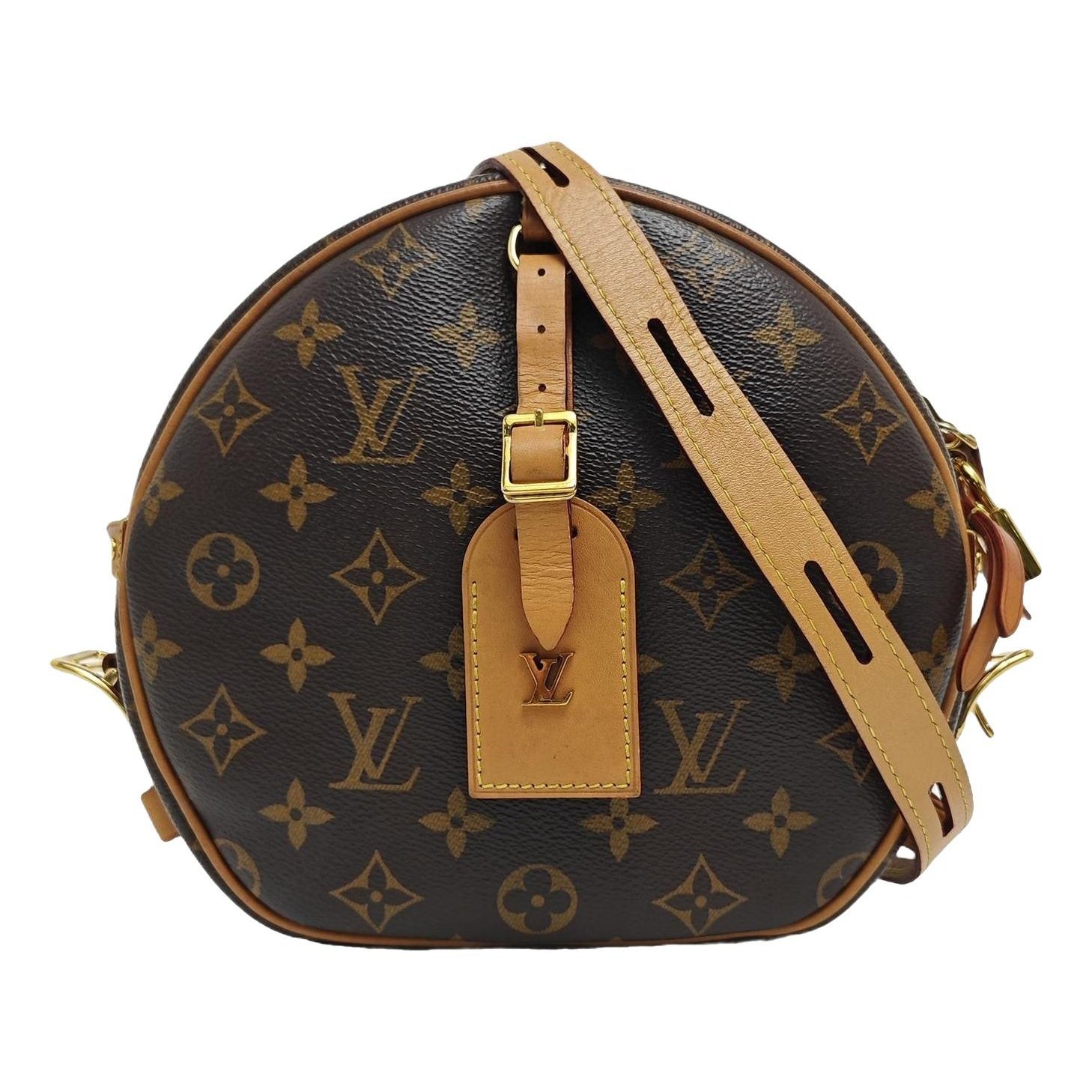 Micro boite chapeau leather handbag
