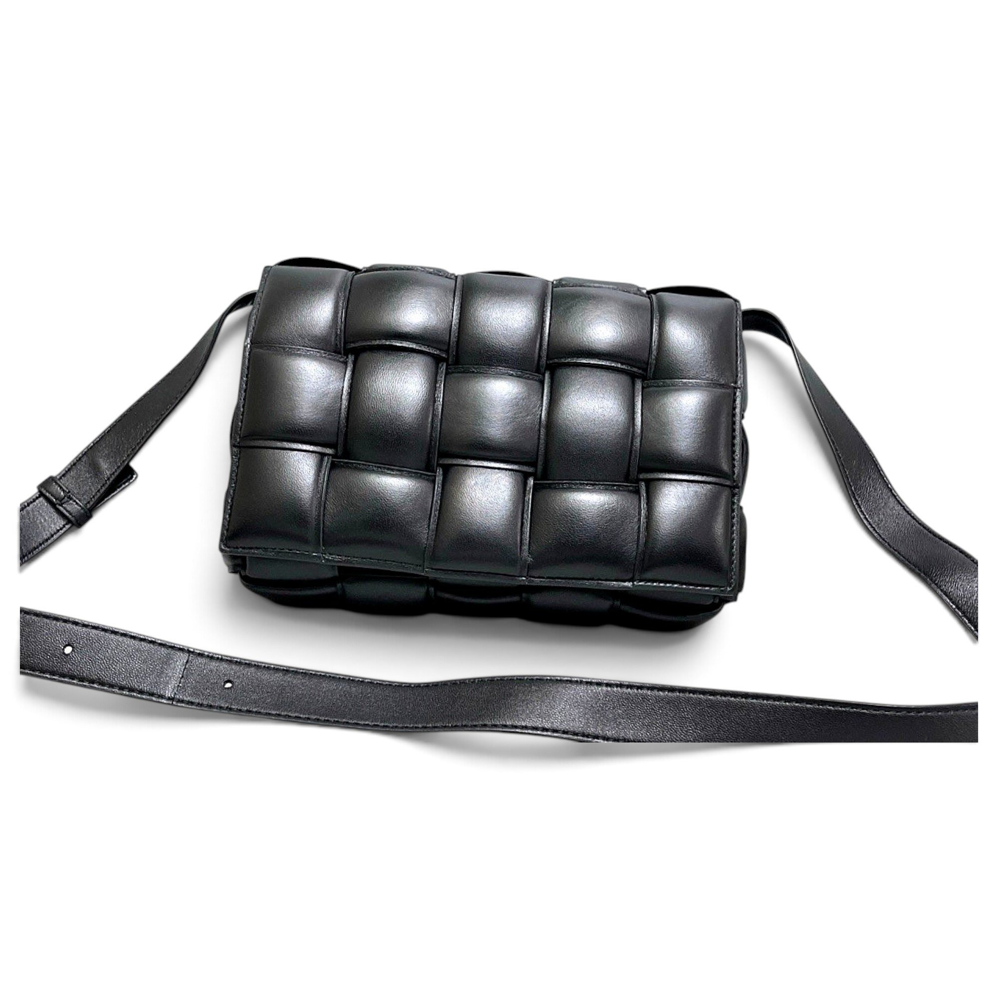 Cassette Padded leather handbag