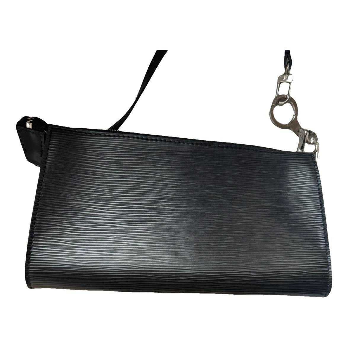 Pochette Accessoire leather handbag