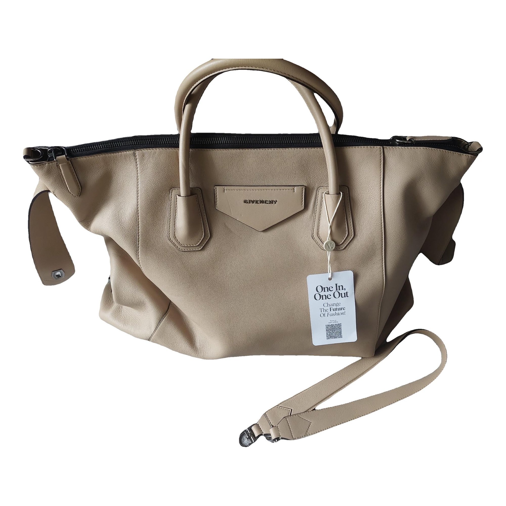 Antigona leather handbag