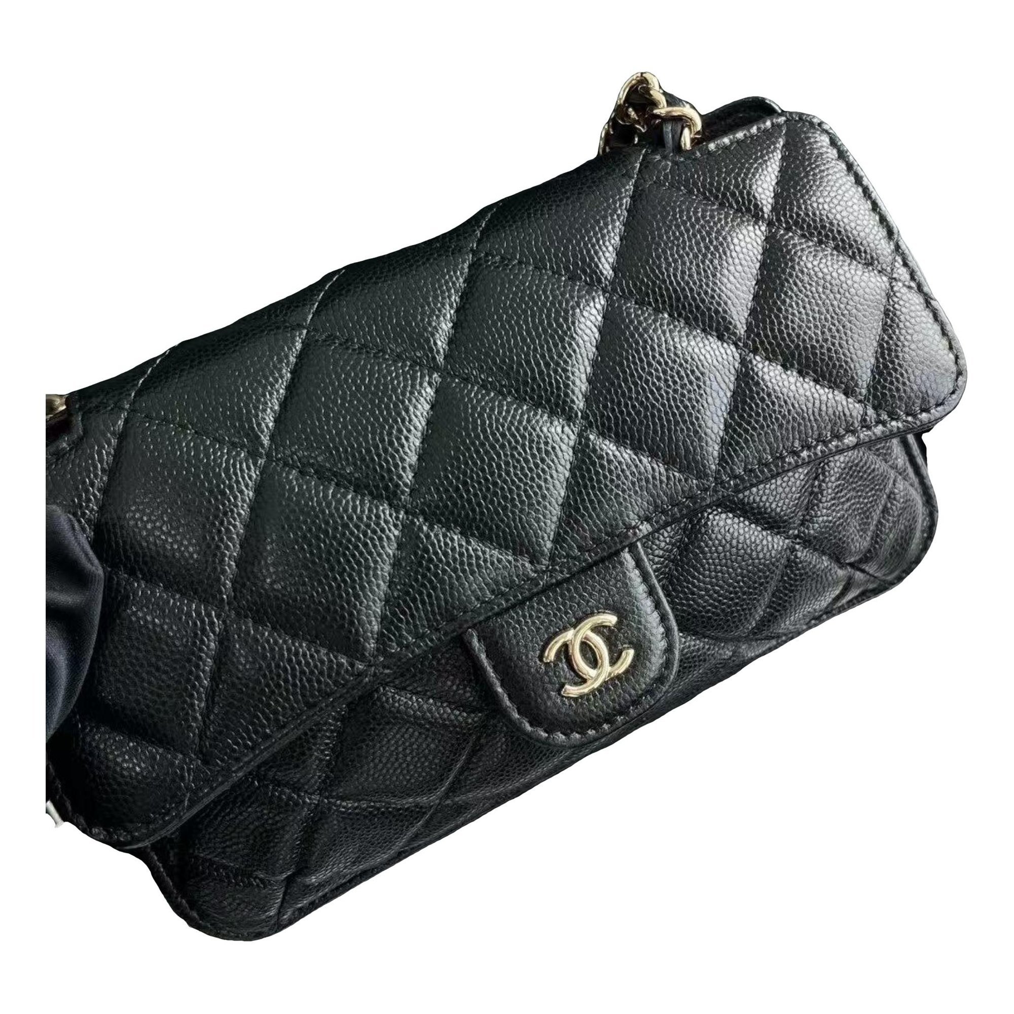 Classic CC Shopping leather tote