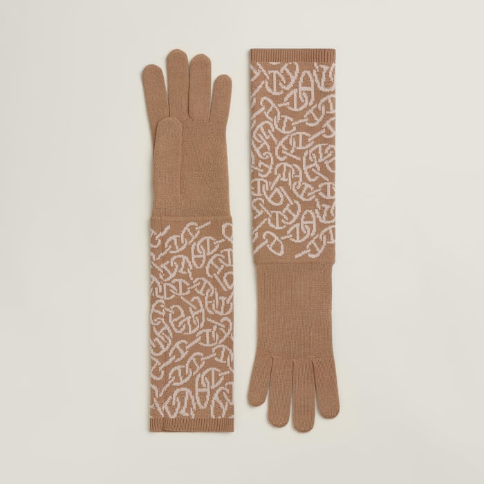 Julia Naoussa Gloves