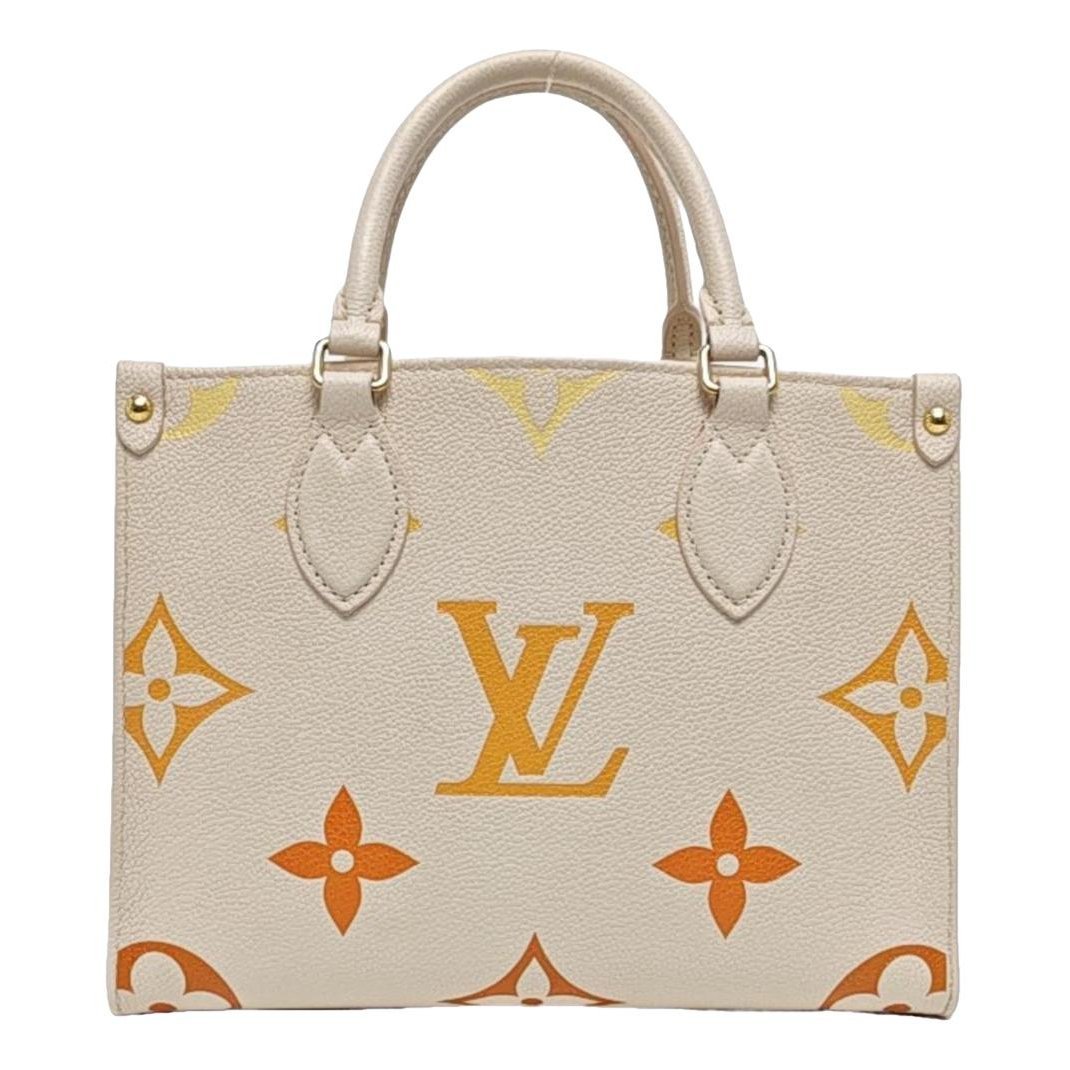 Onthego leather handbag