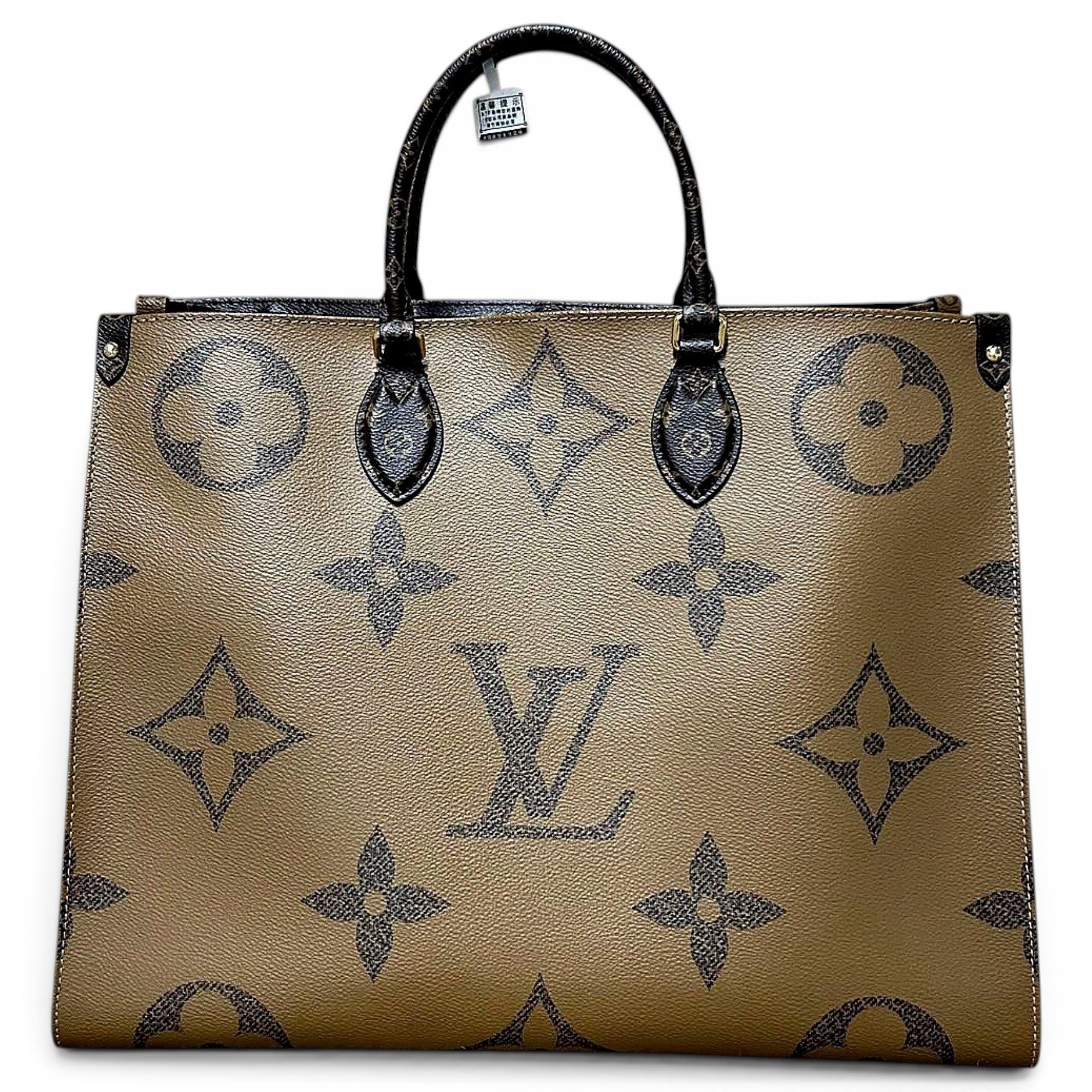 Onthego leather tote