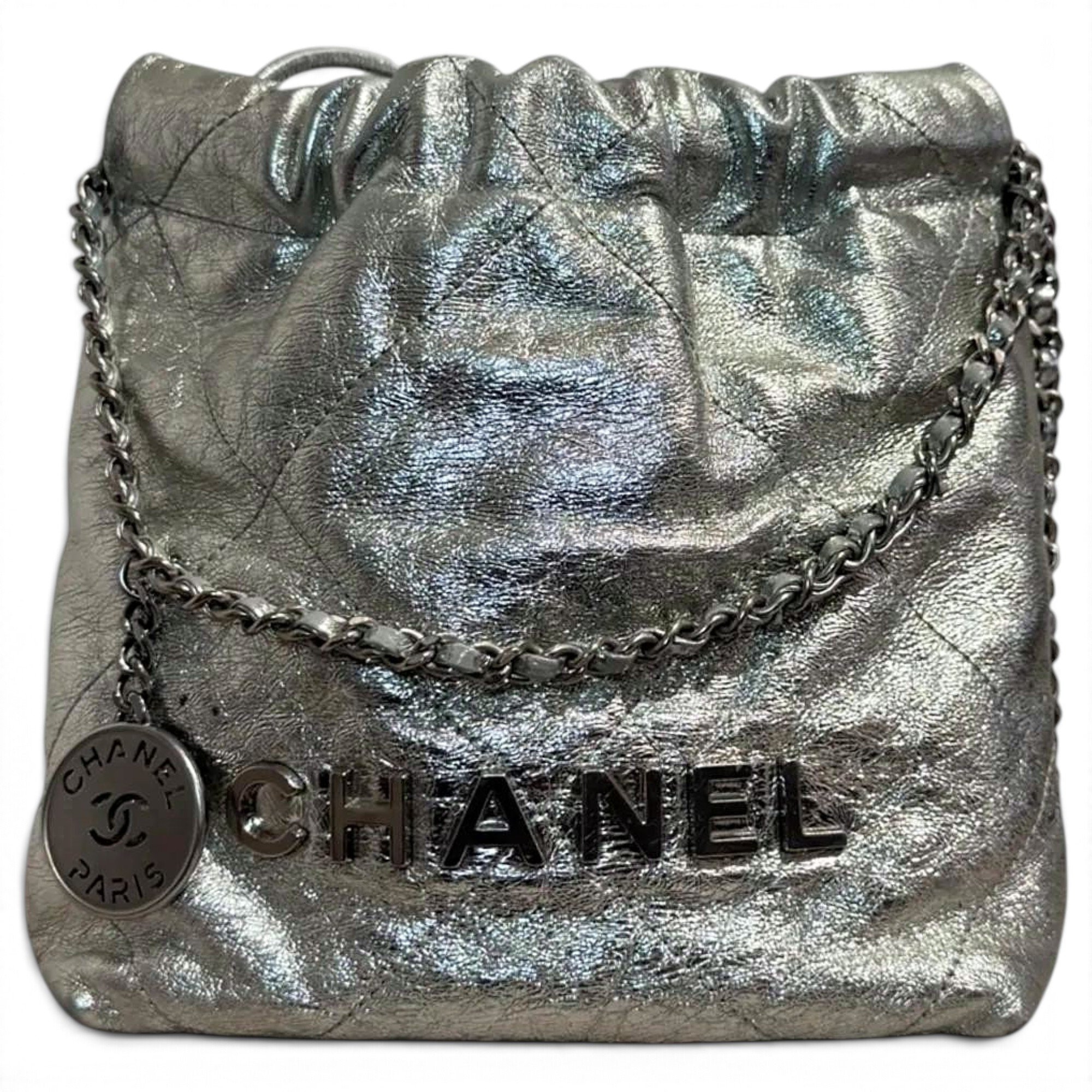 Chanel 22 leather bag