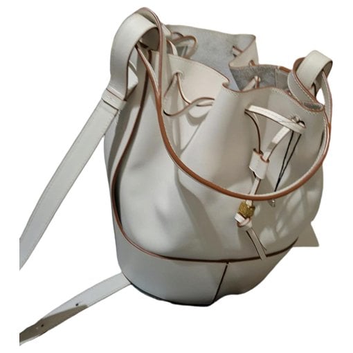 Balloon leather handbag