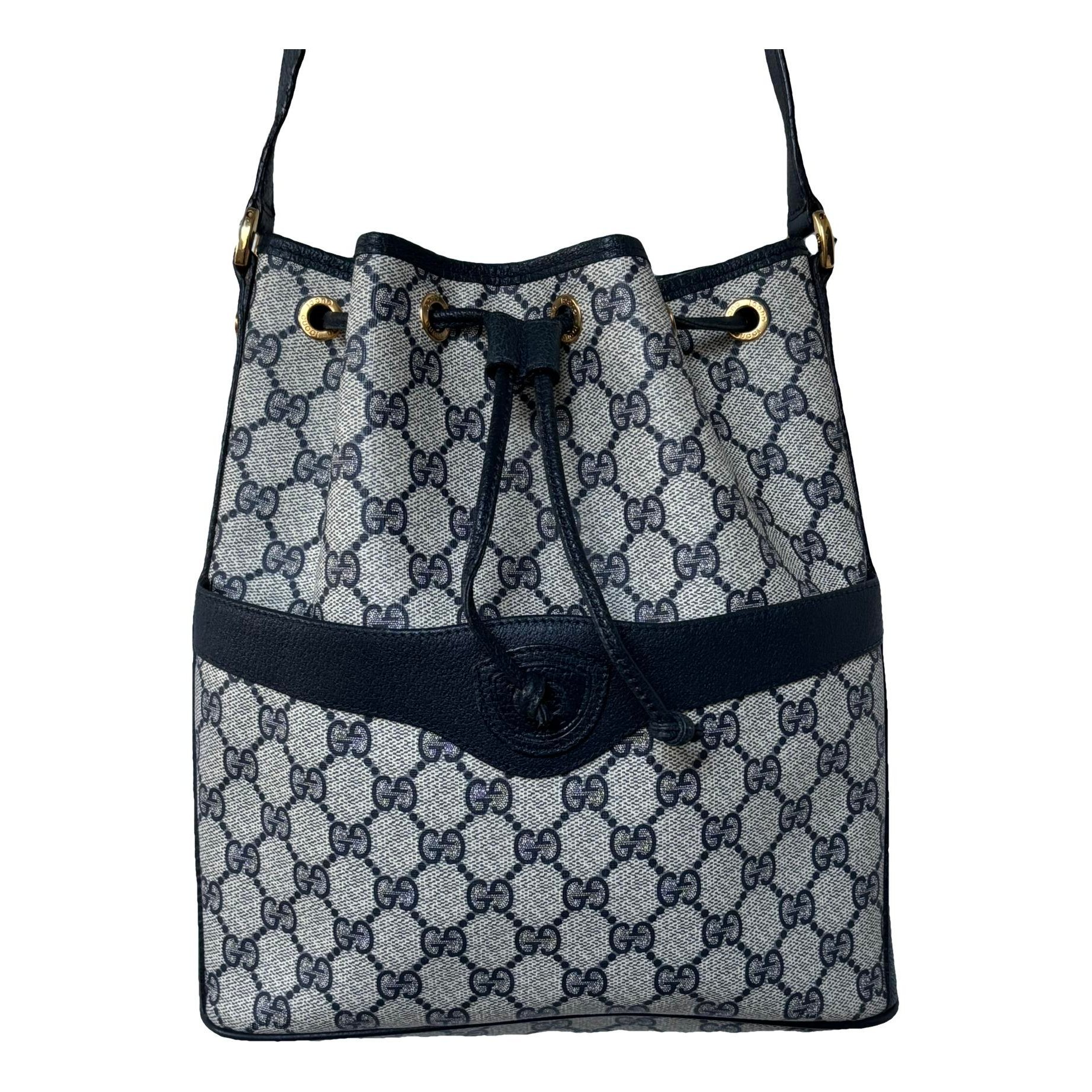 GG Marmont Bucket handbag