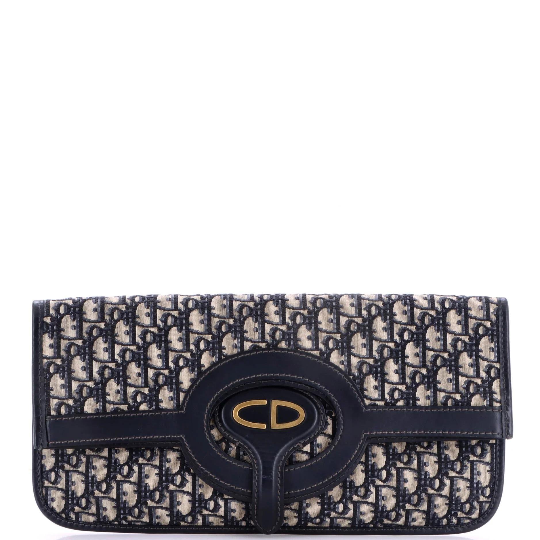 Leather clutch bag