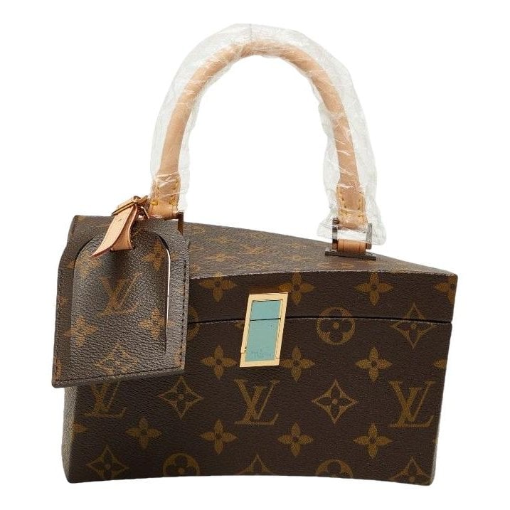 Twist leather handbag