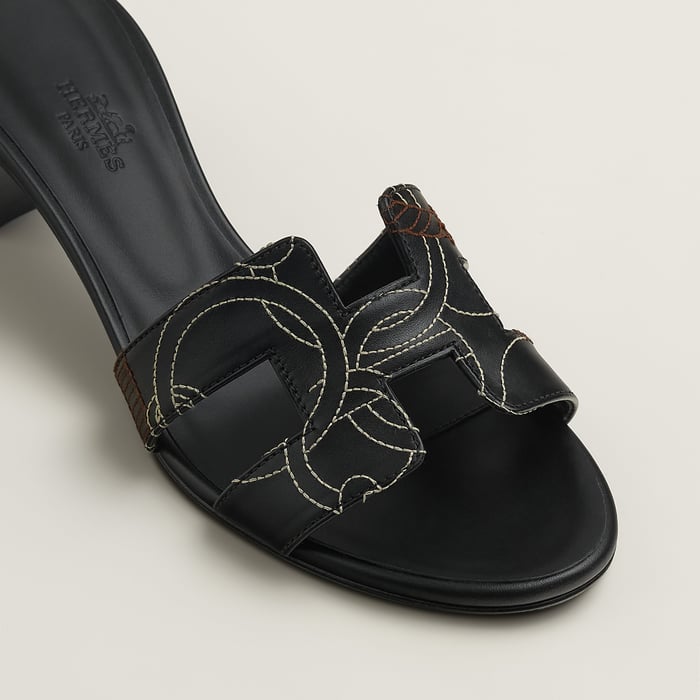 Noir Oasis Sandal