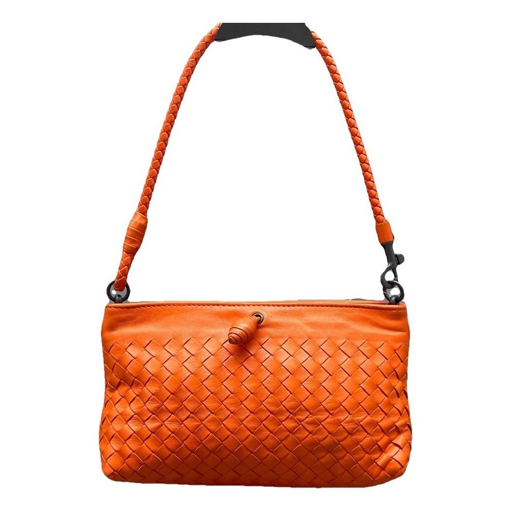 Knot leather handbag