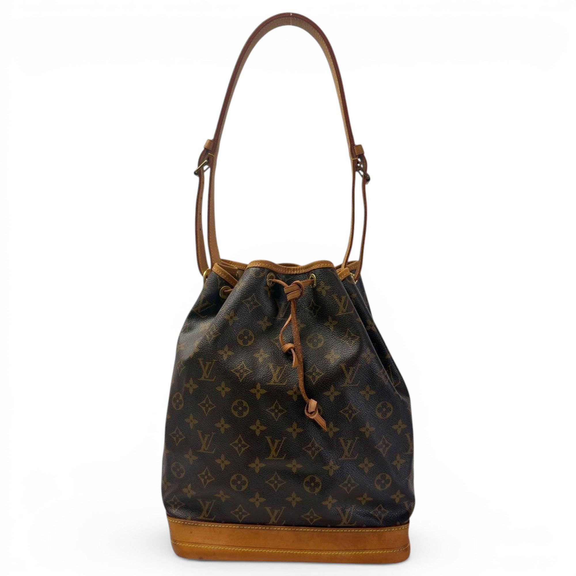 Noé leather handbag