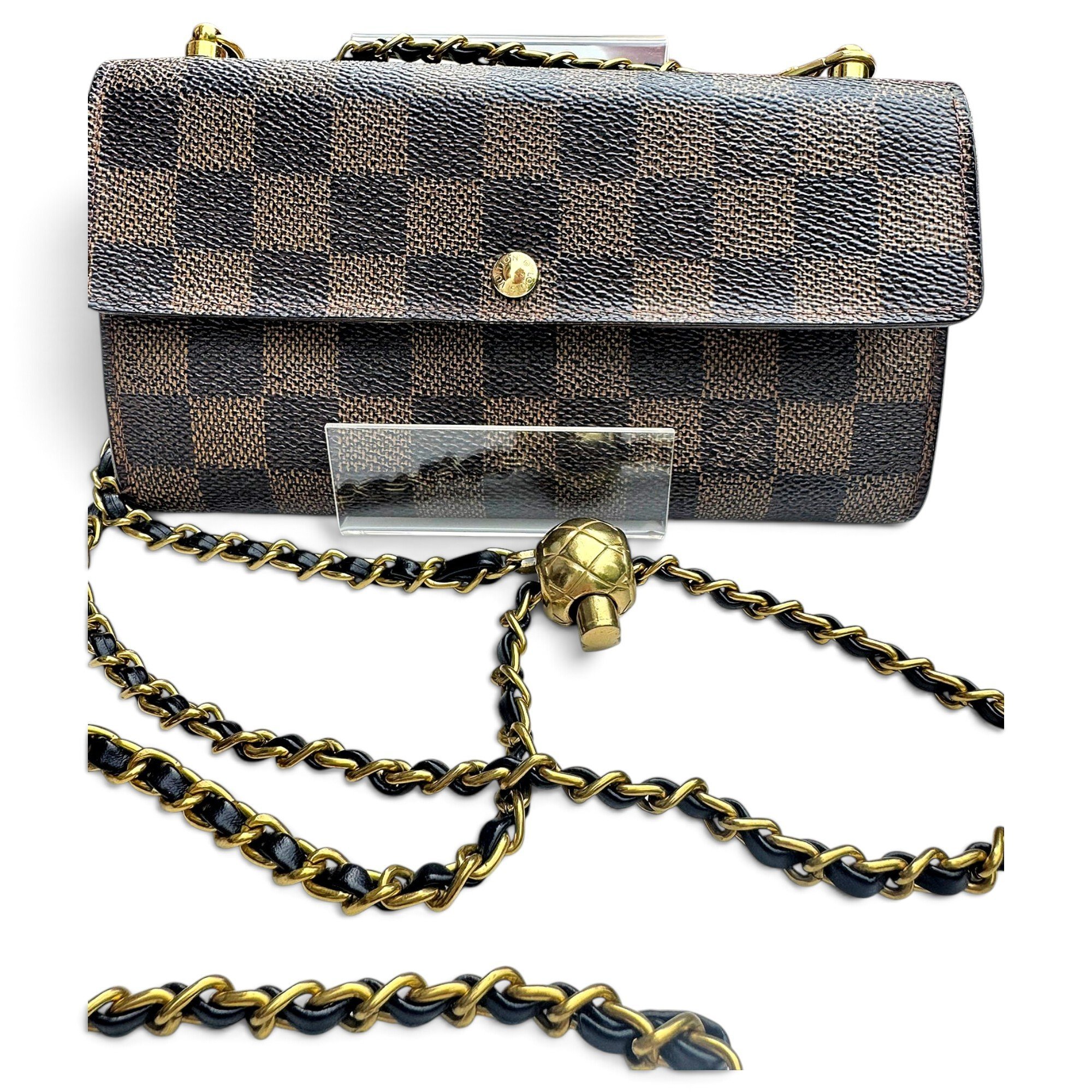 Leather clutch bag