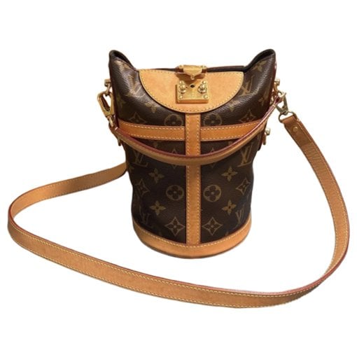 Duffle leather handbag