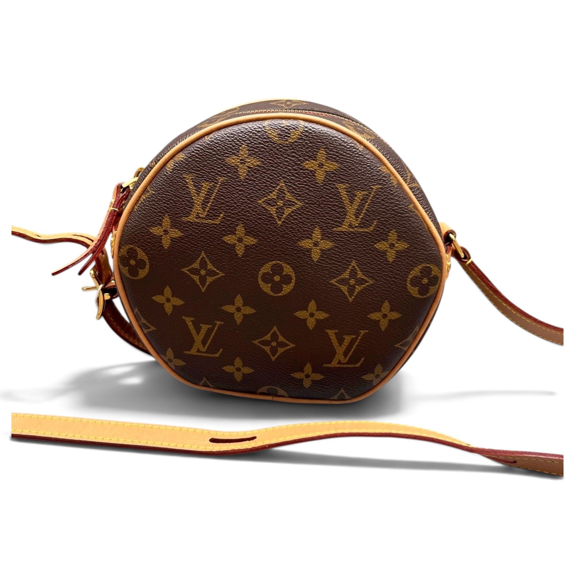 Boîte chapeau souple leather handbag