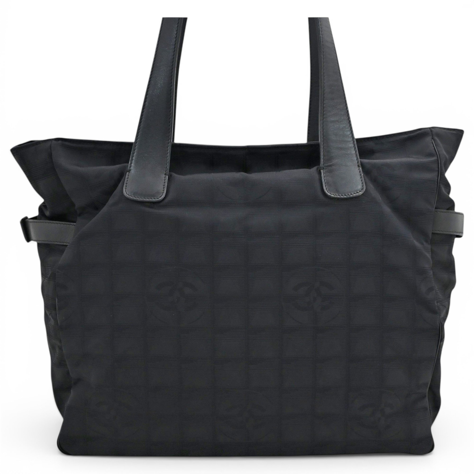Leather tote