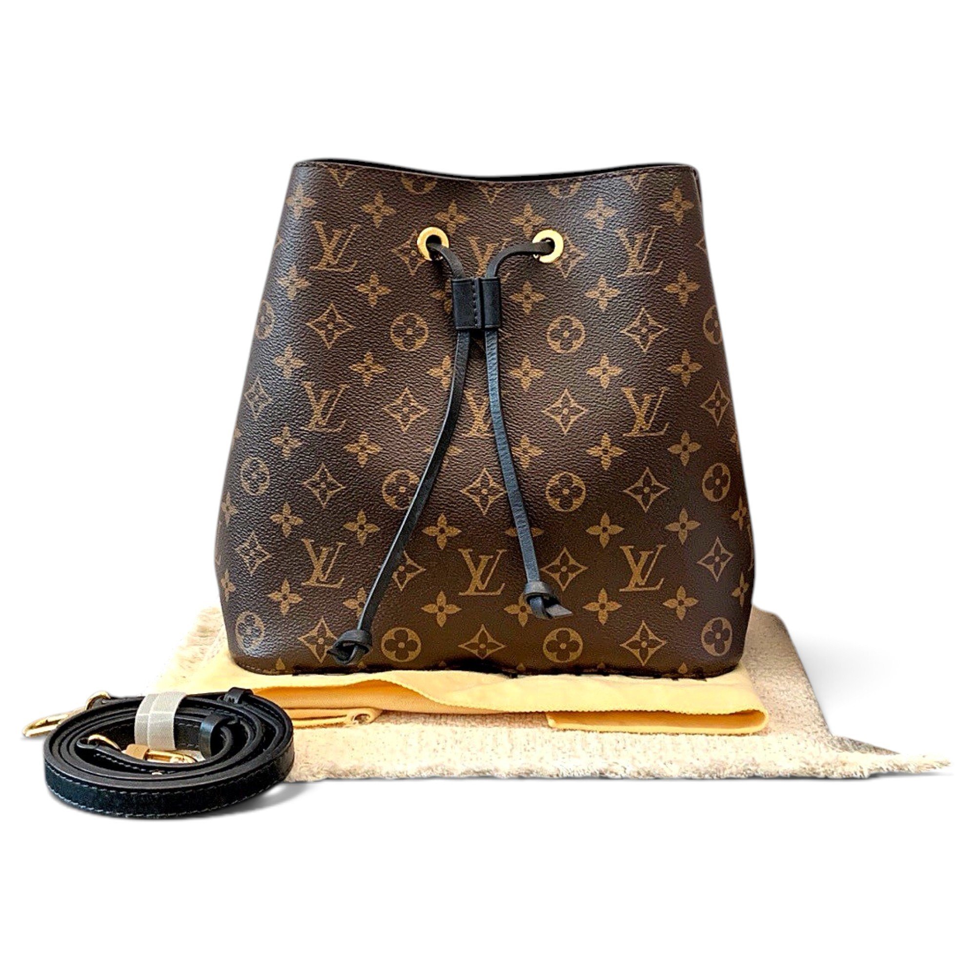 NéoNoé leather handbag