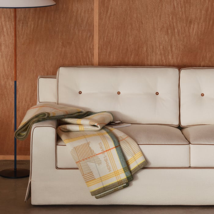 Ambre Curiosites Blanket
