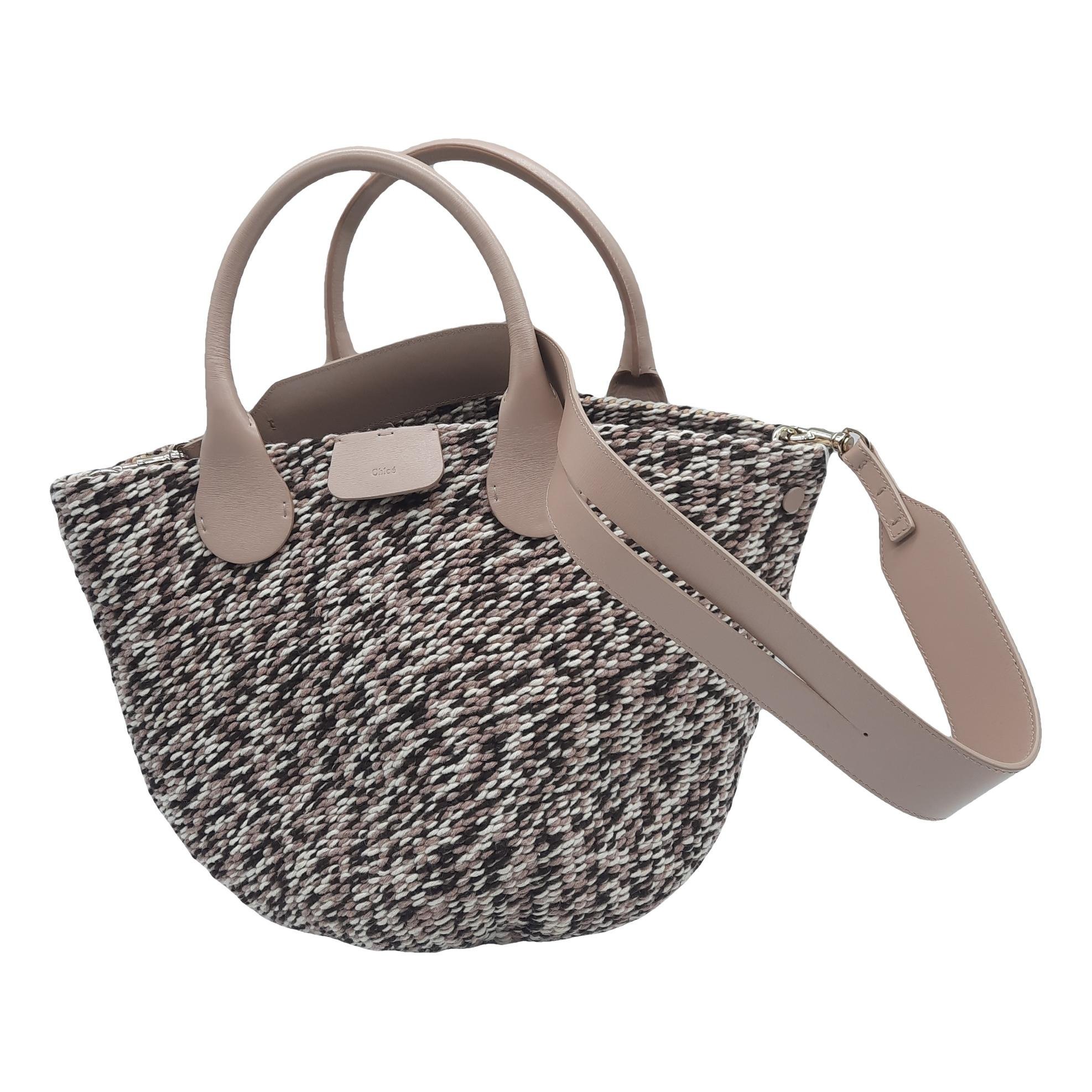 Woody Basket cloth tote