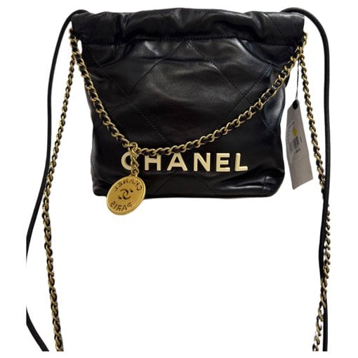 Chanel 22 leather handbag
