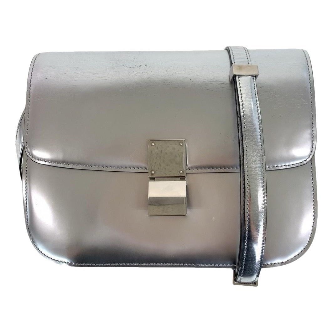 Pocket leather handbag