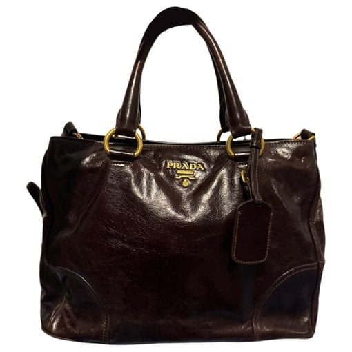 Buckle leather handbag