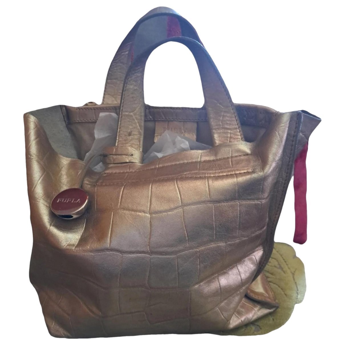 Leather handbag