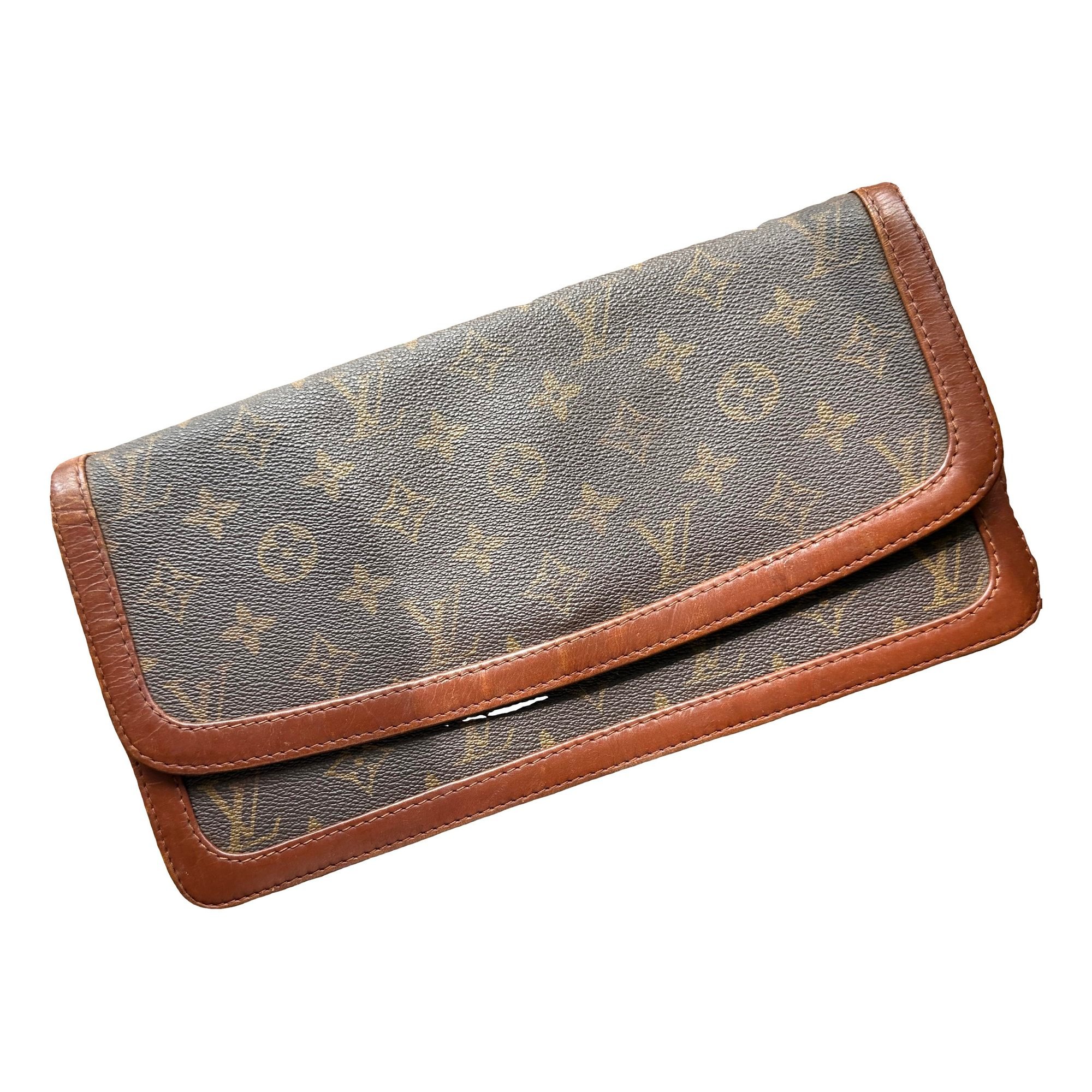 Leather clutch bag