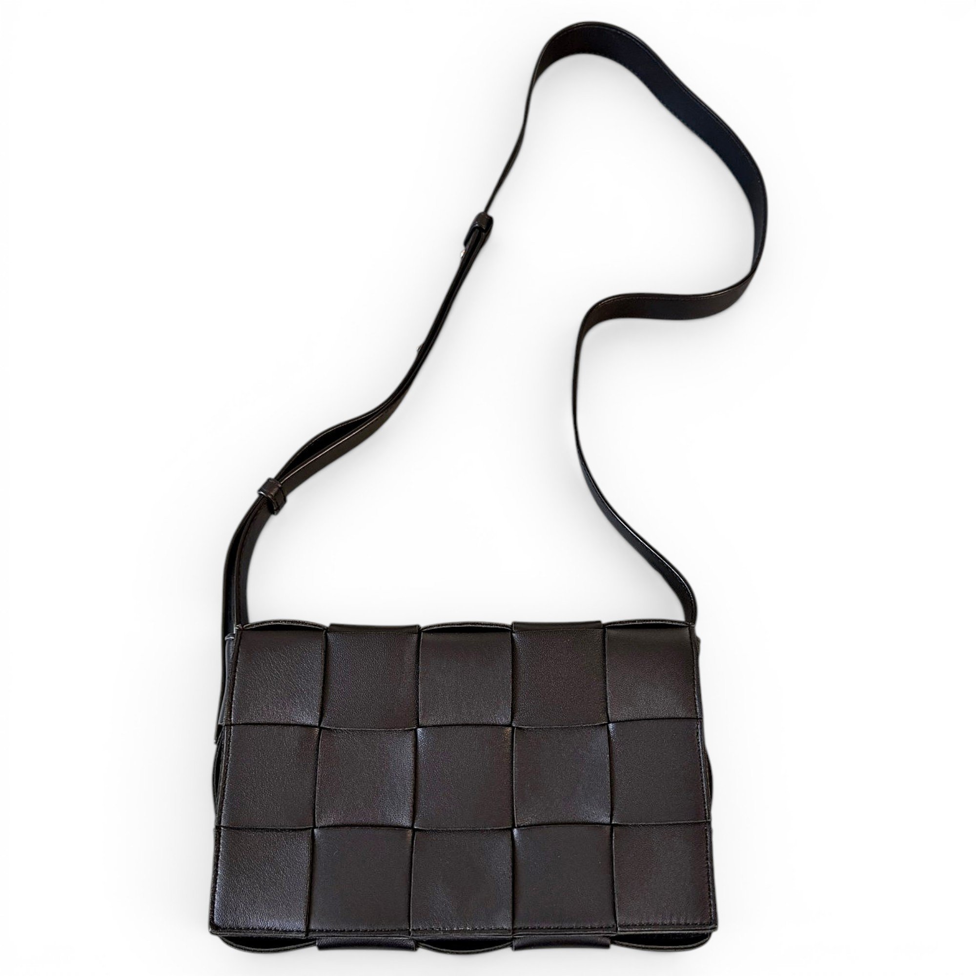 Cassette leather handbag
