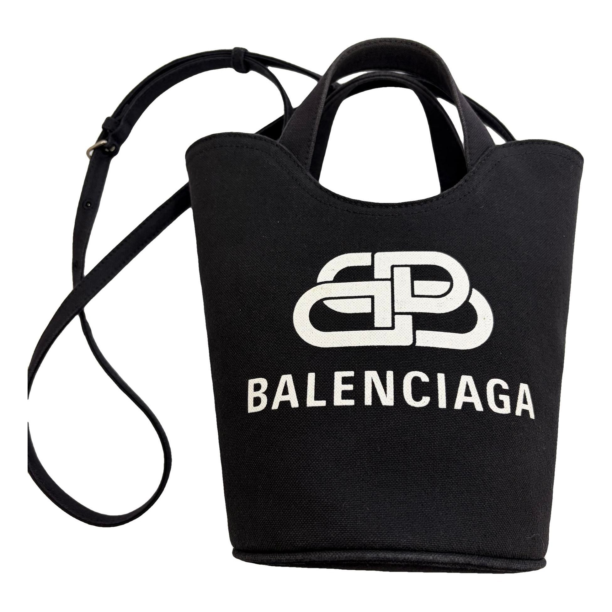 Cloth crossbody bag