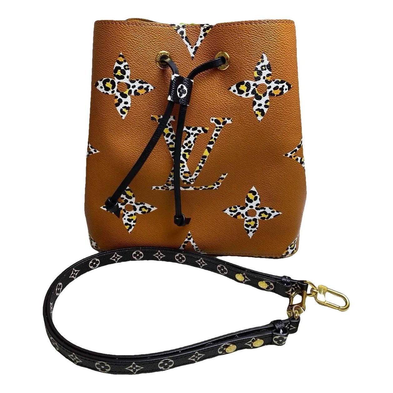 NéoNoé vinyl handbag