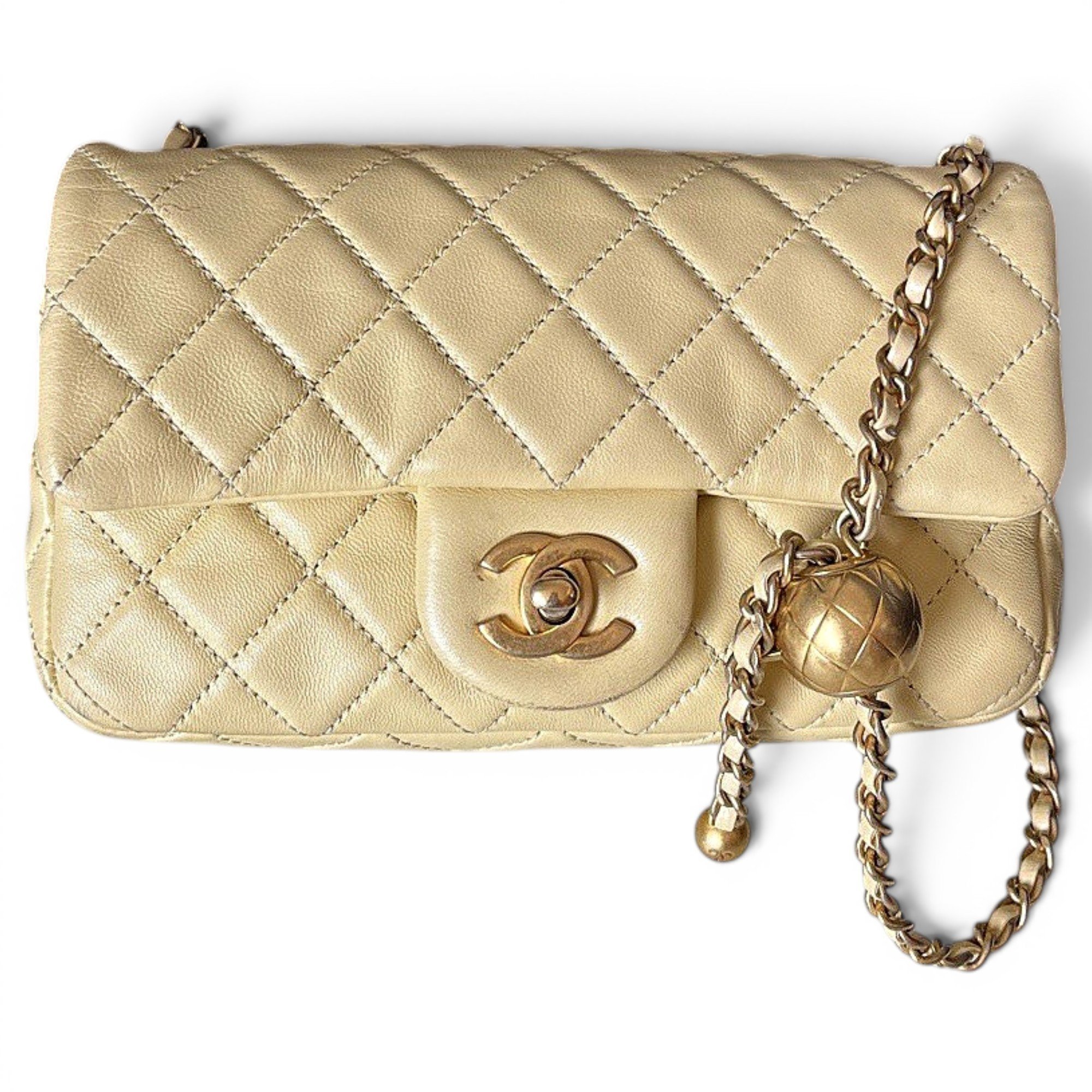 Timeless/Classique leather crossbody bag