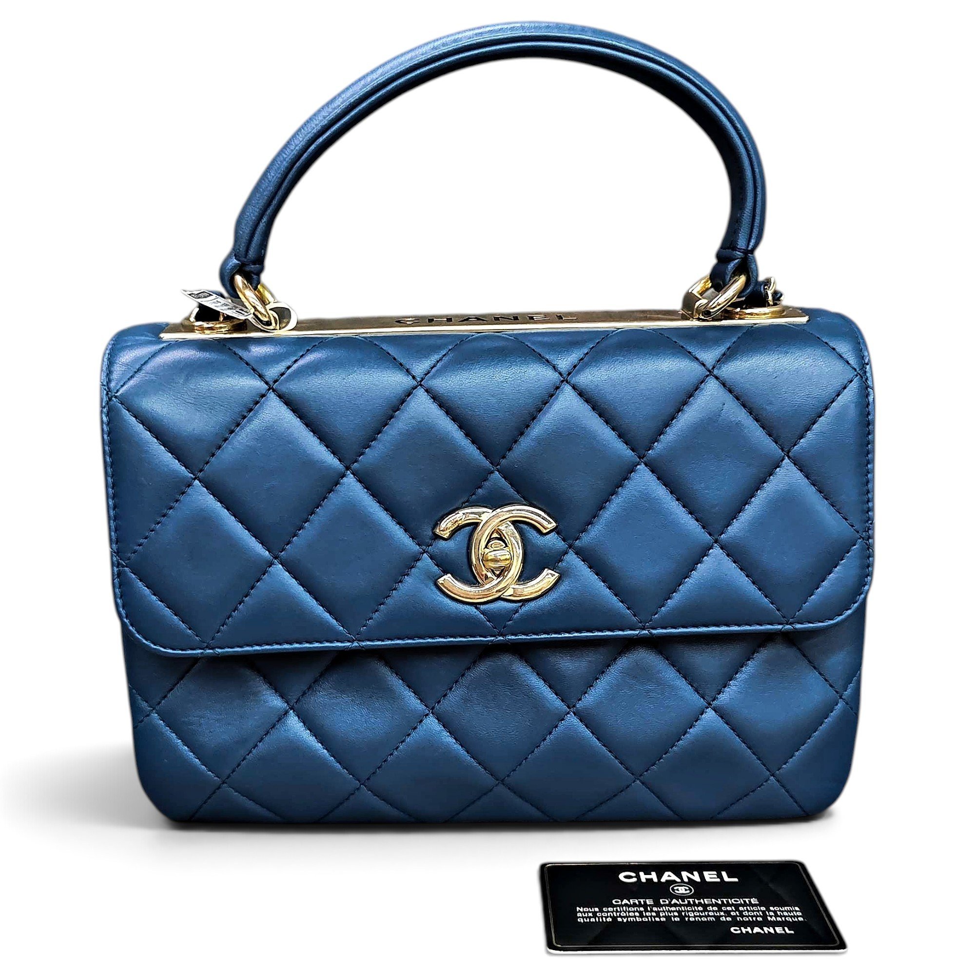Trendy CC leather handbag