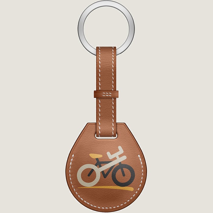 Gold Apple Airtag Hermès Key Ring