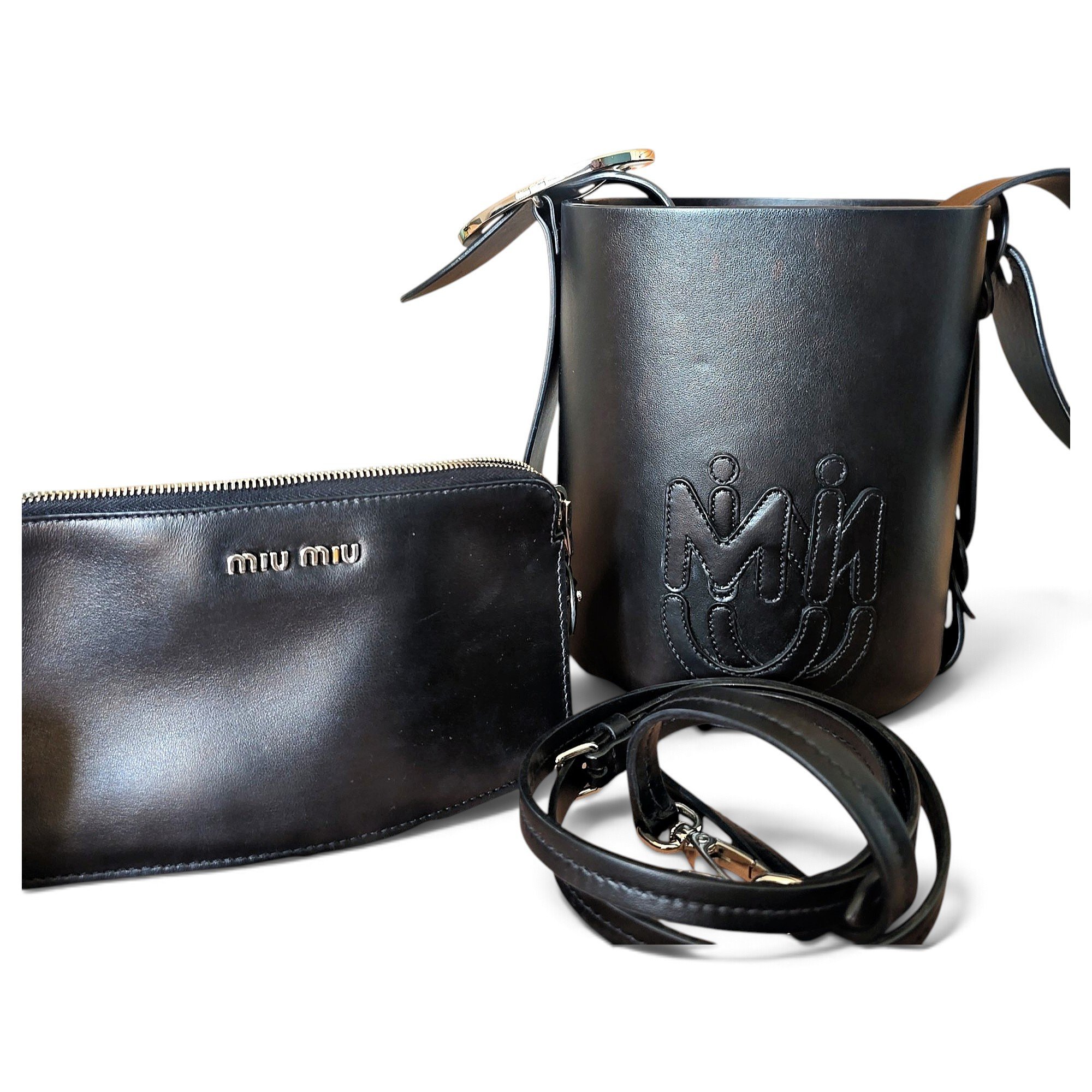 Leather handbag