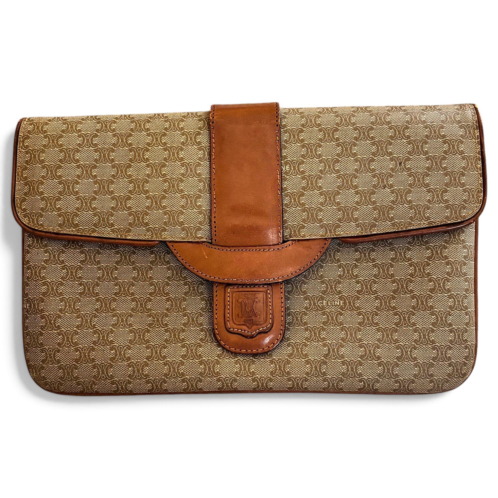 Leather clutch bag