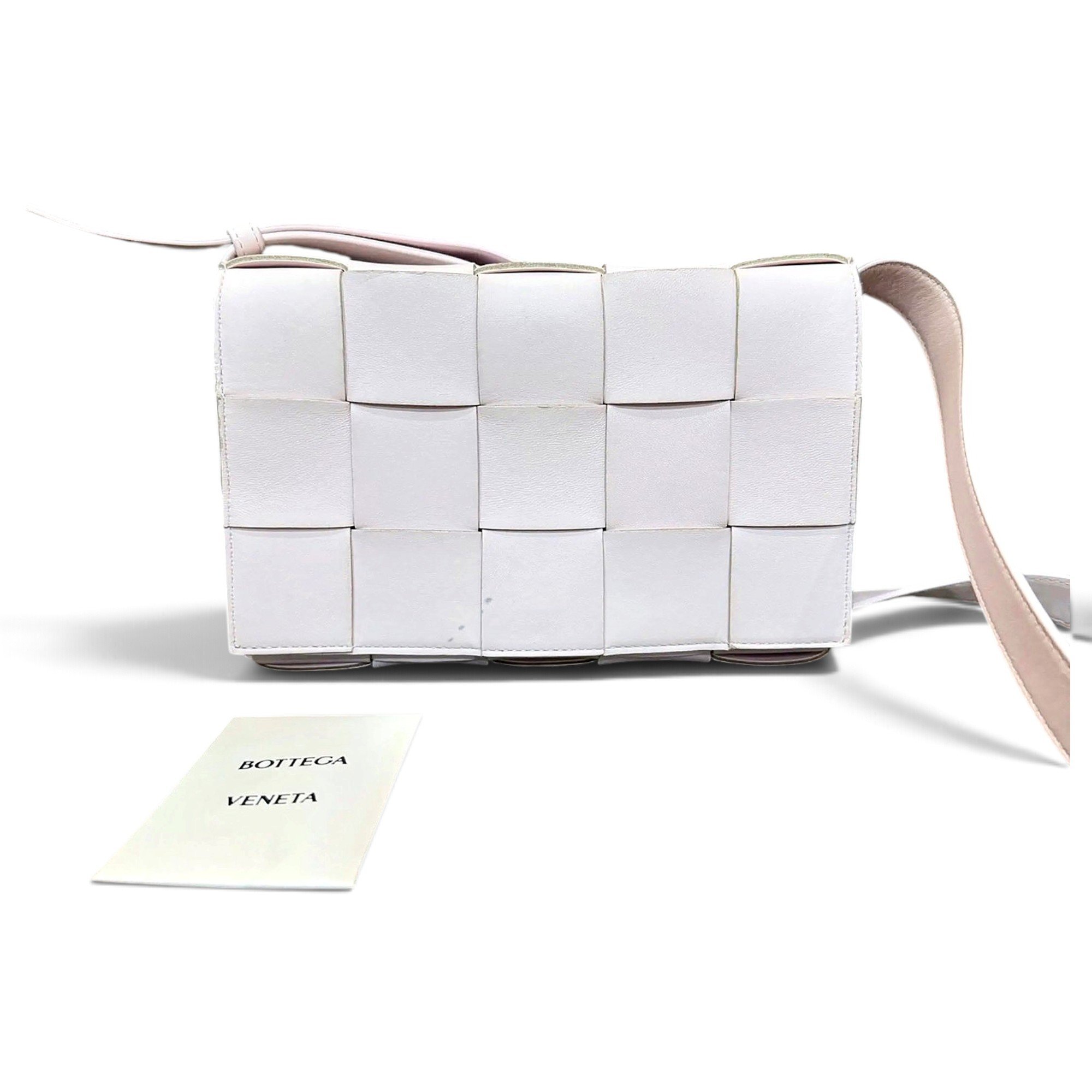 Cassette leather handbag