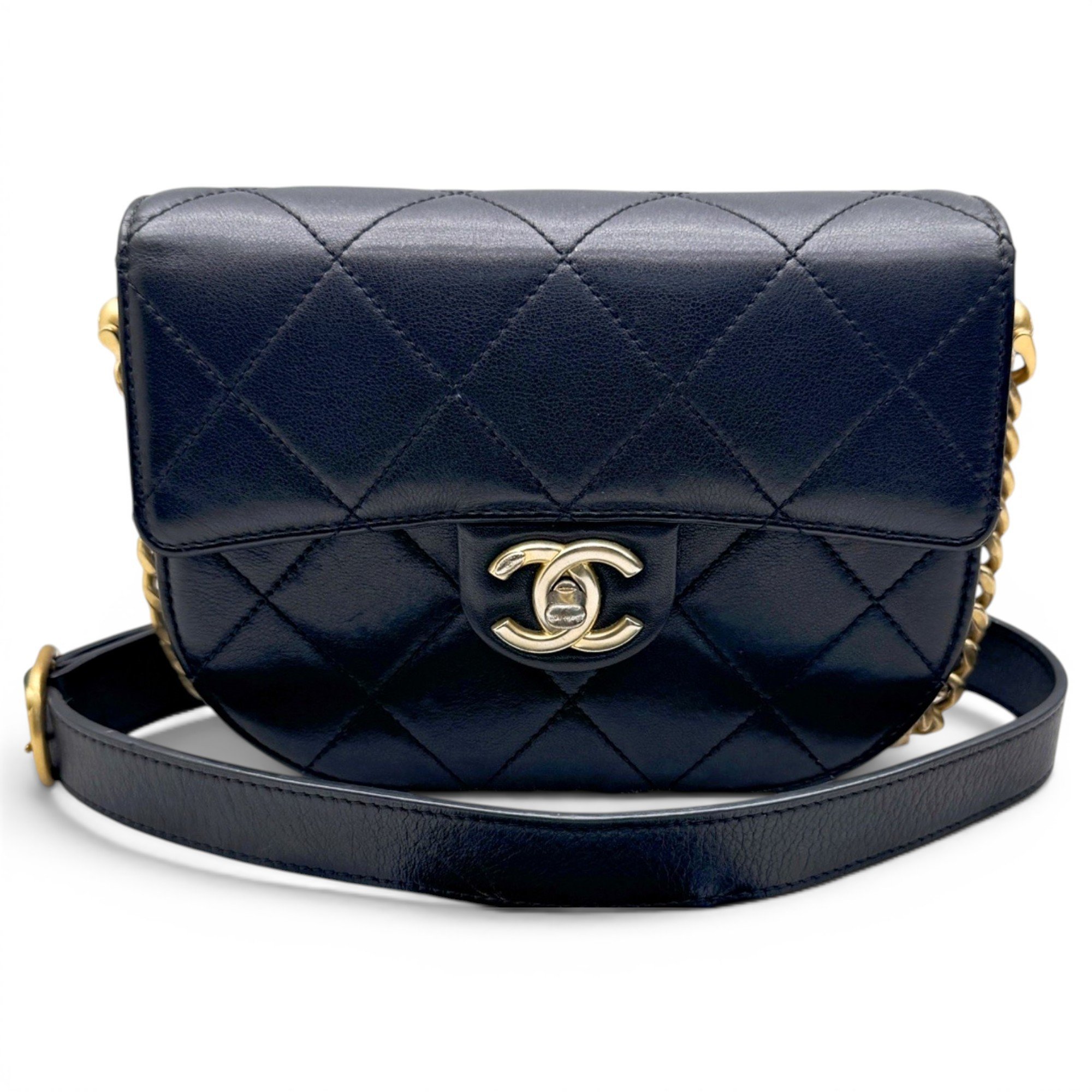 Timeless/Classique leather crossbody bag