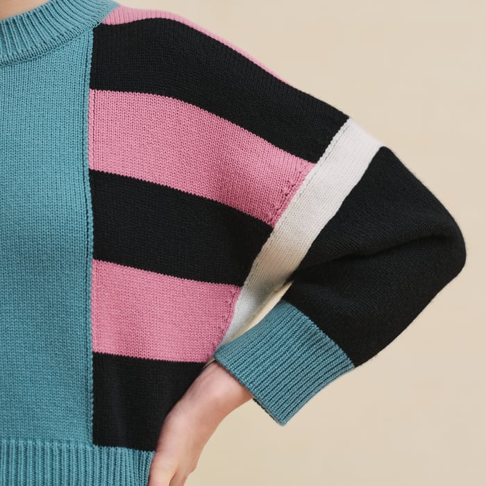 Noir "Lettres Equestres" Long-sleeve Sweater