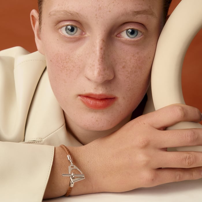 Gold Etrier Bracelet