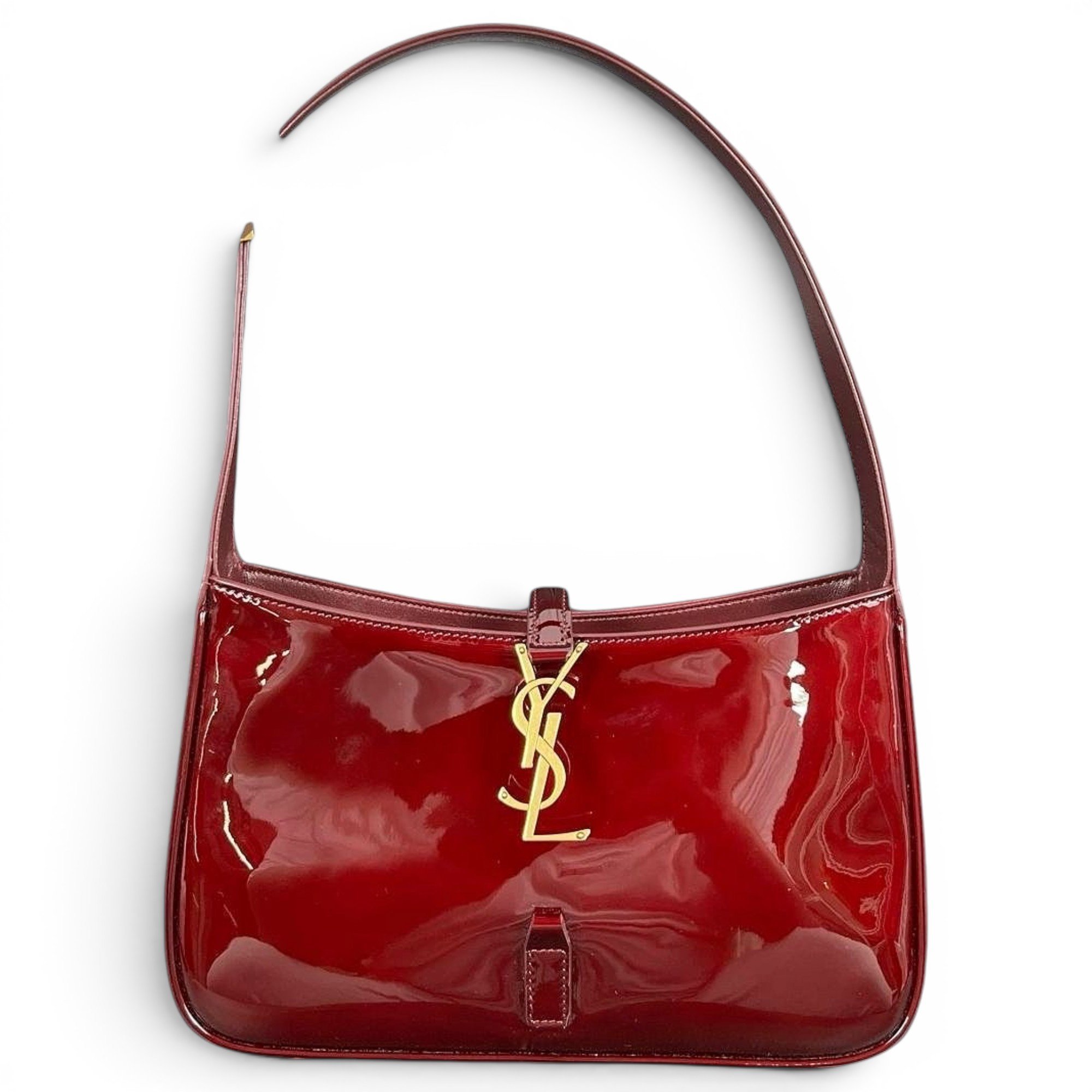 Le 5 à 7 patent leather bag
